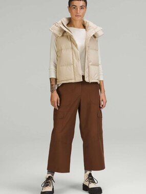 Lululemon Light Utilitech Cargo Pocket High-Rise Crop in Roasted Brown, Size 26